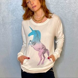 Super Comfy Unicorn Long-Sleeve WITH POCKETS =)